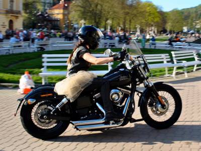 Sześć ciekawych tras po Śląskim dla motocyklistów 